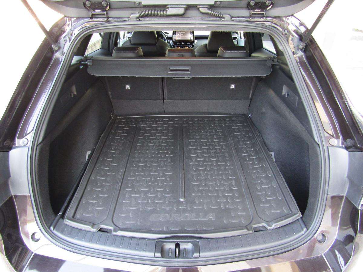 toyota-corolla-2022-hibrido-a-gasolina-1798cc