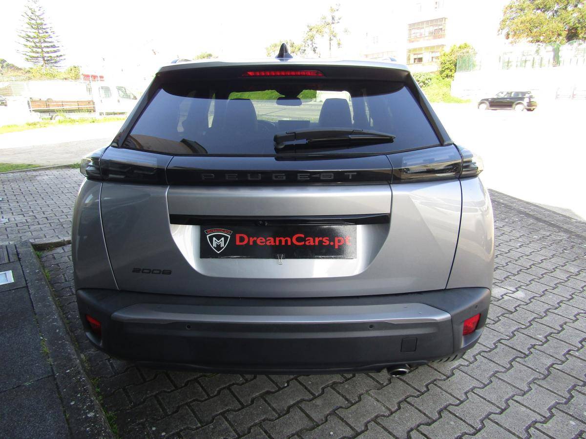 peugeot-2008-2023-diesel-1499cc