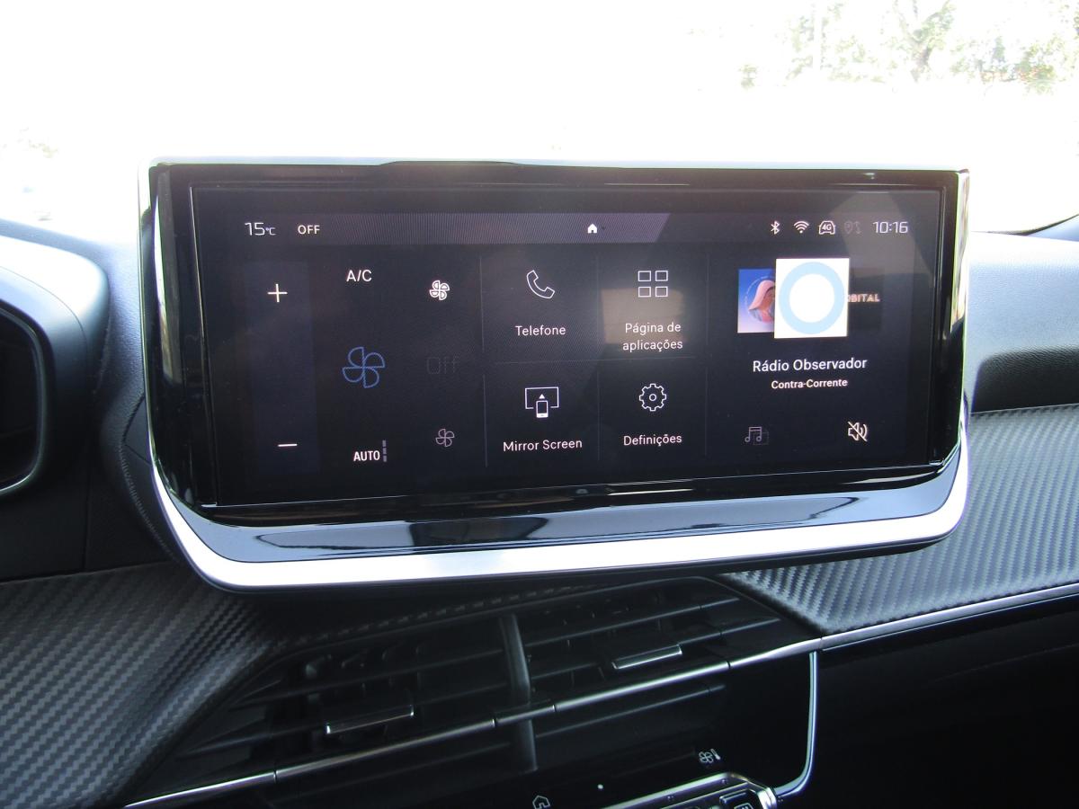peugeot-2008-2023-diesel-1499cc