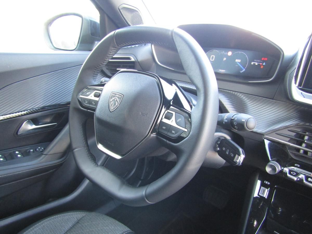 peugeot-2008-2023-diesel-1499cc