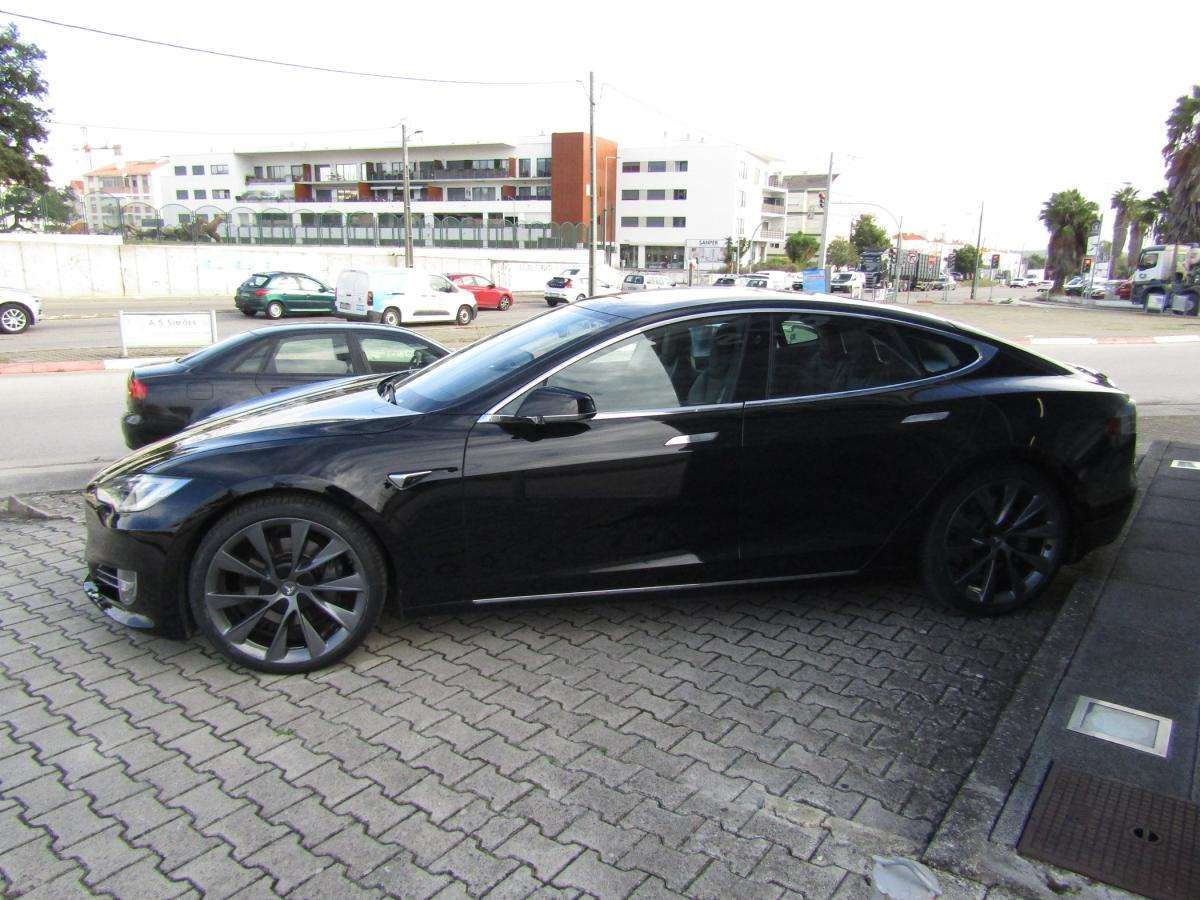 tesla-model-s-2019-eletrico-0cc