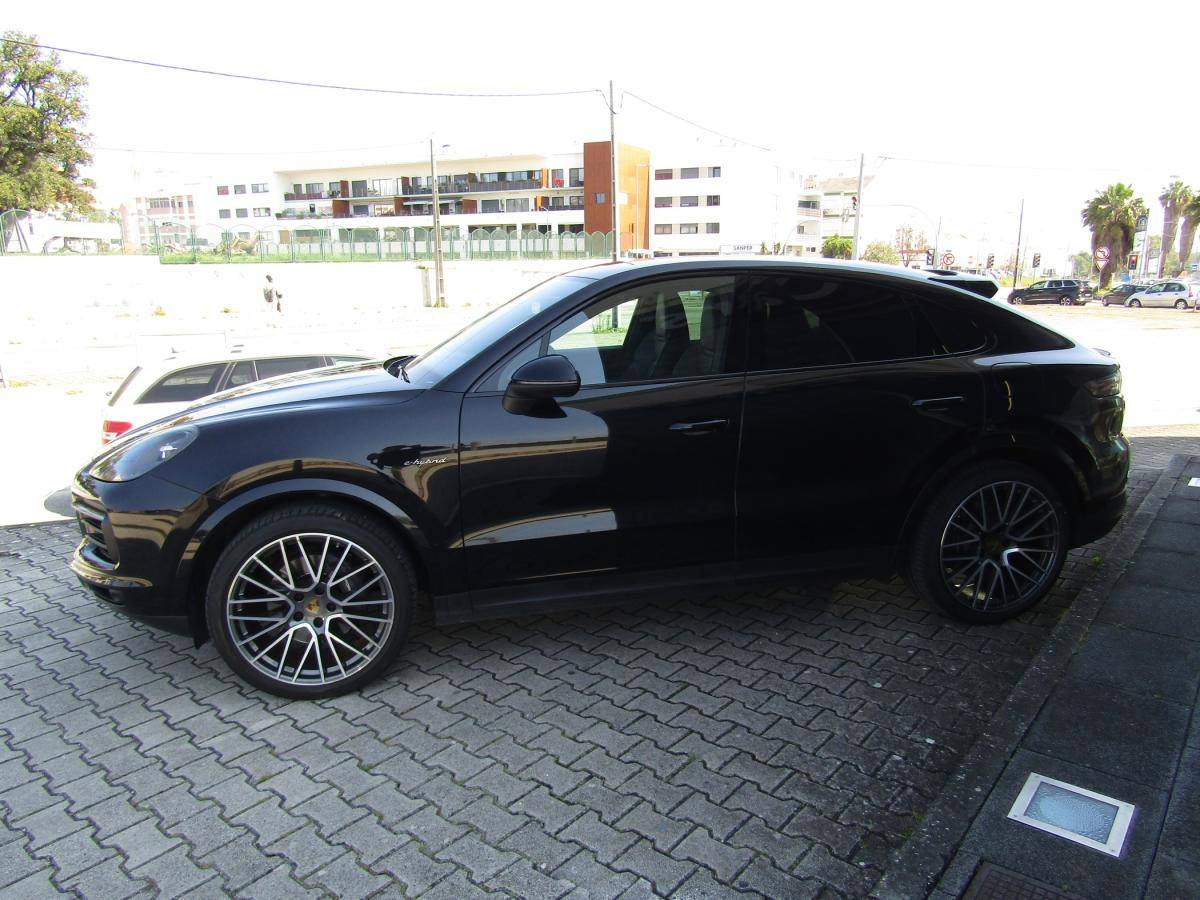 porsche-cayenne-2022-hibrido-a-gasolina-2995cc