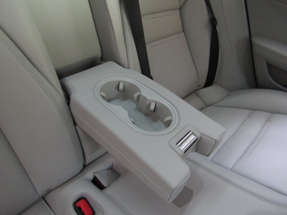 porsche-panamera-sport-turismo-2023-hibrido-a-gasolina-2894cc