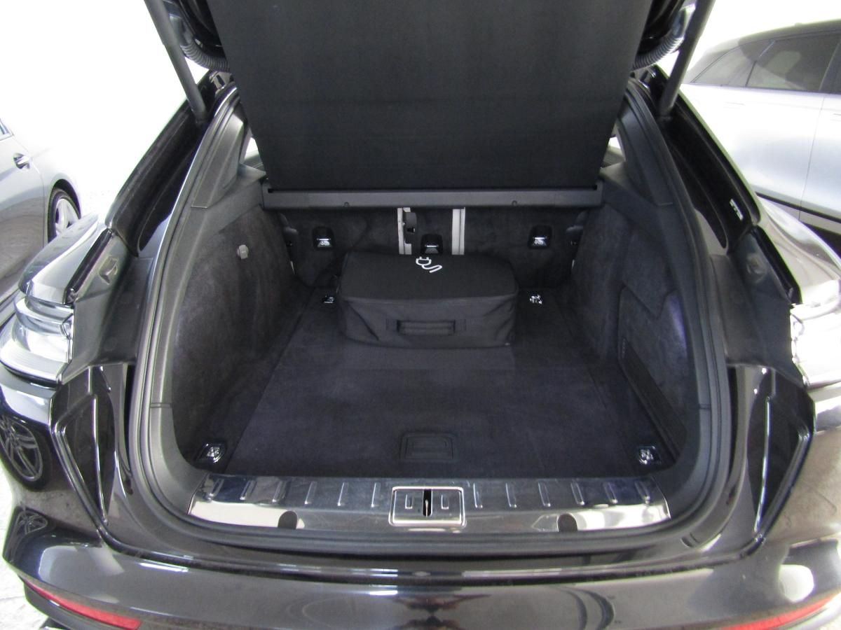 porsche-panamera-sport-turismo-2023-hibrido-a-gasolina-2894cc