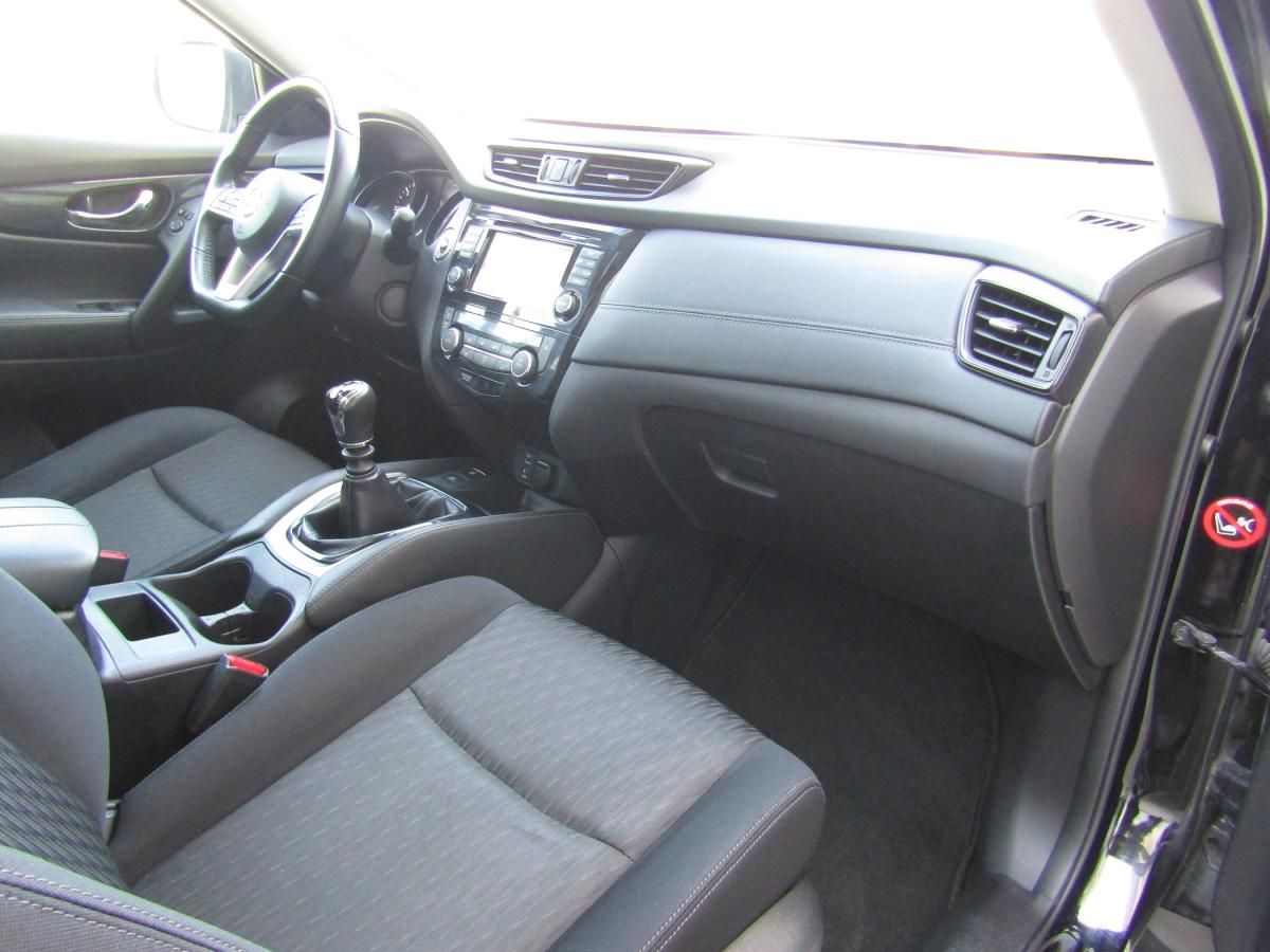 nissan-x-trail-2017-diesel-1598cc
