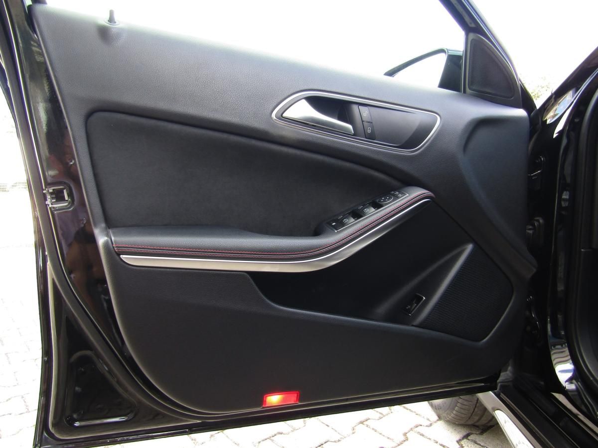 mercedes-benz-gla-2018-diesel-2143cc