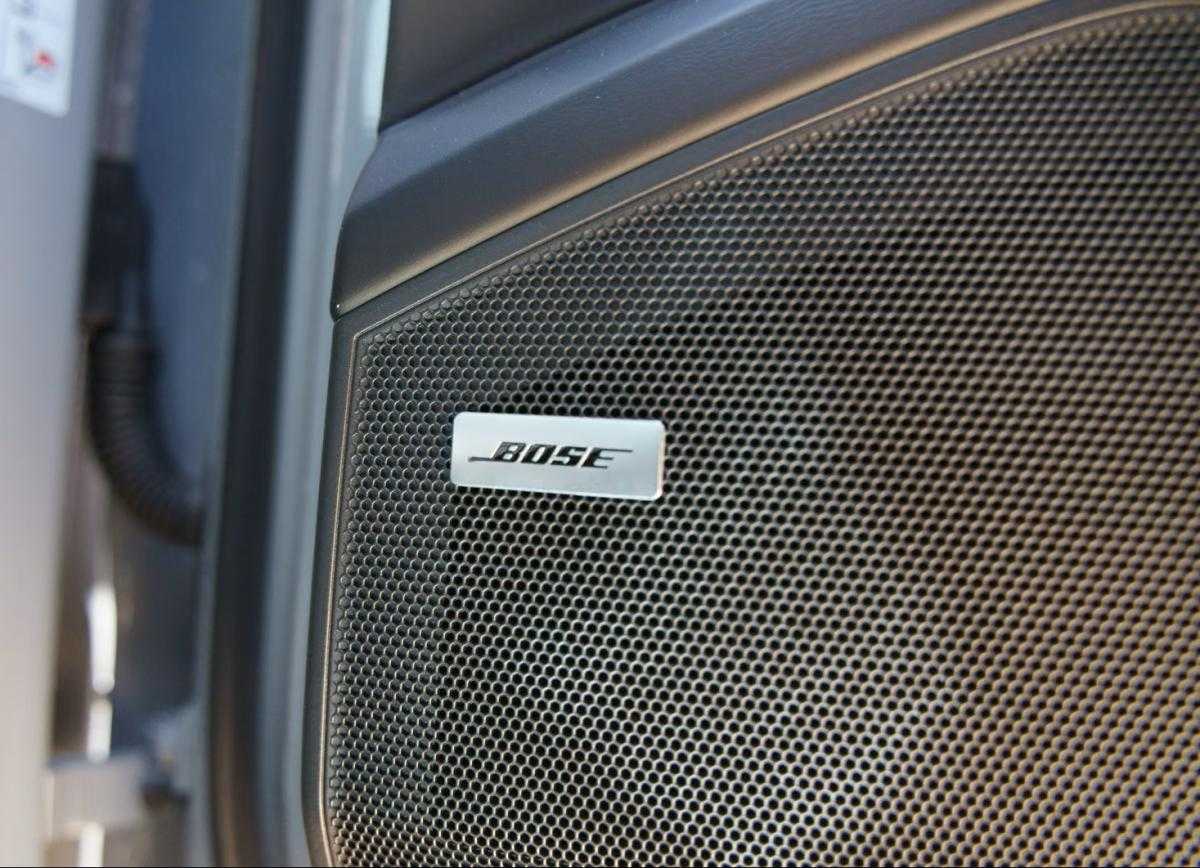 porsche-cayenne-2025-hibrido-a-gasolina-2995cc