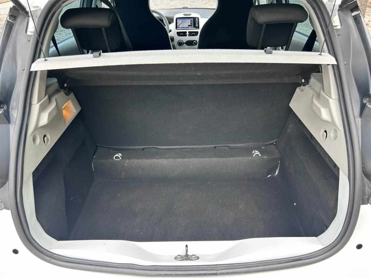 renault-zoe-r240-22-kwh-2015-eletrico