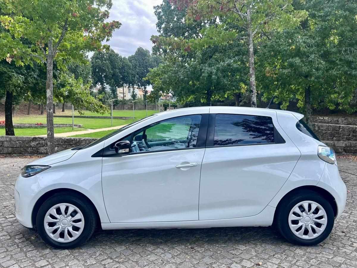 renault-zoe-r240-22-kwh-2015-eletrico