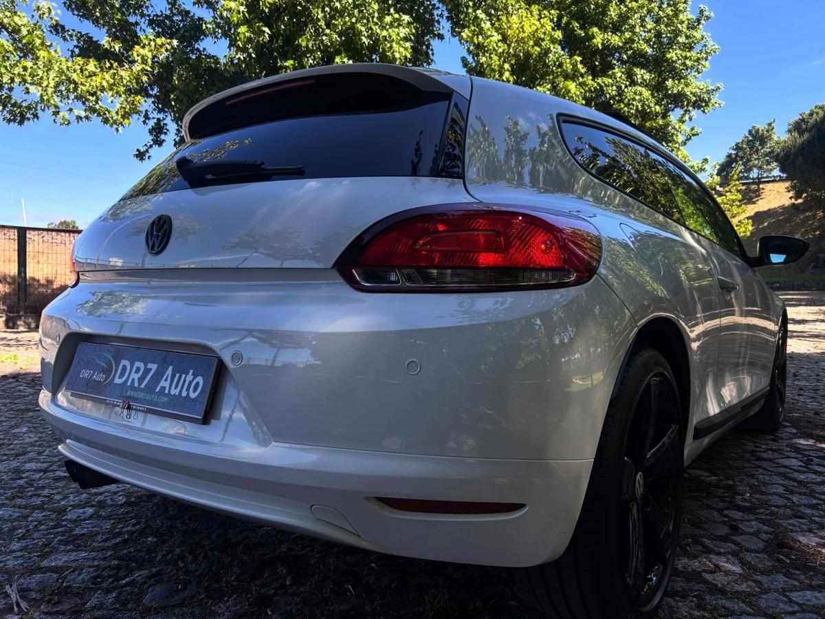 volkswagen-scirocco-2-0-tdi-2013-diesel-1968cc