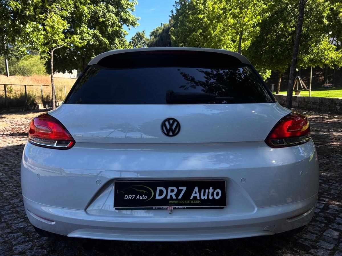 volkswagen-scirocco-2-0-tdi-2013-diesel-1968cc