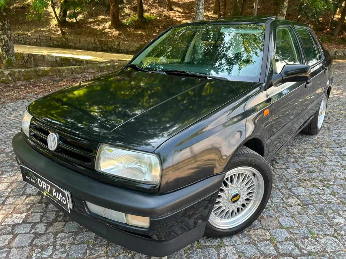 volkswagen-vento-1-6-1995-gasolina-1598cc