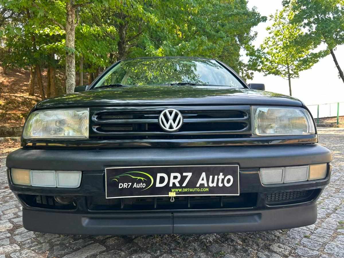 volkswagen-vento-1-6-1995-gasolina-1598cc
