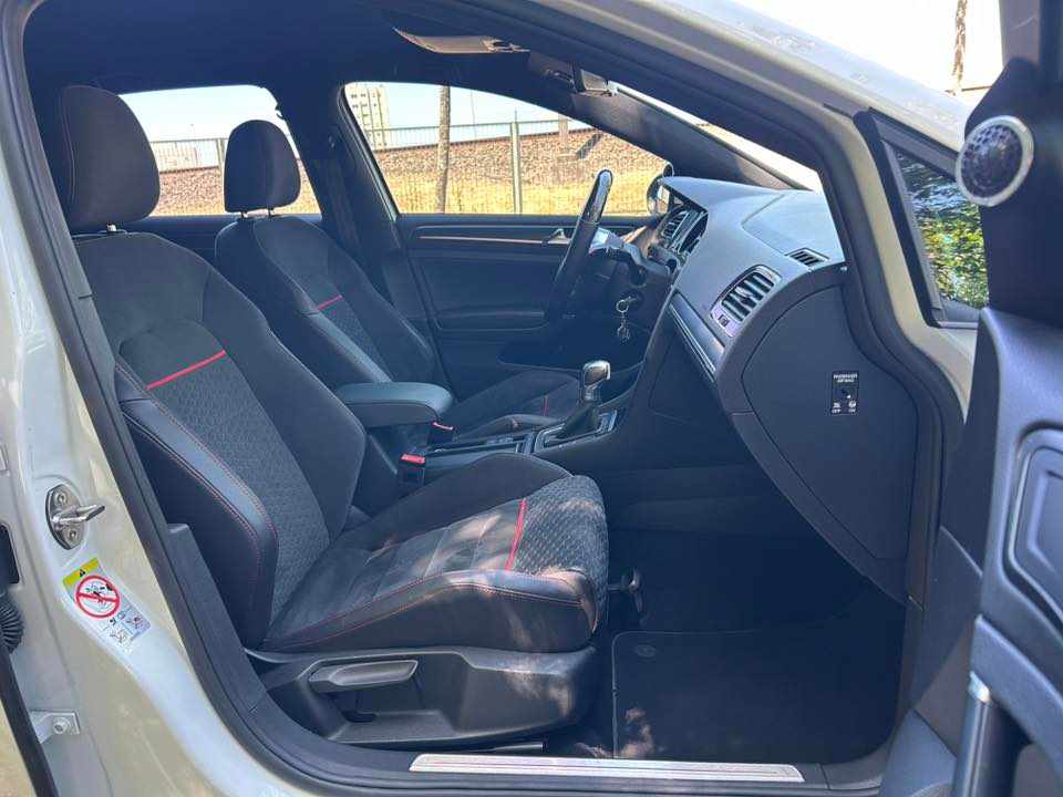volkswagen-golf-gti-performance-2-0-tsi-2017-gasolina-1984cc