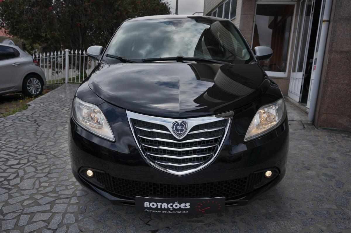 lancia-ypsilon-1-2-2013-gasolina-1242cc