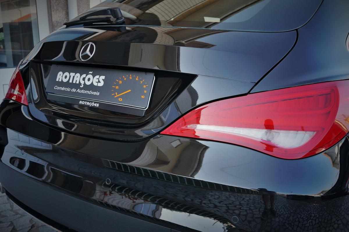 mercedes-benz-cla-200-cdi-shooting-brake-2015-diesel-2143cc