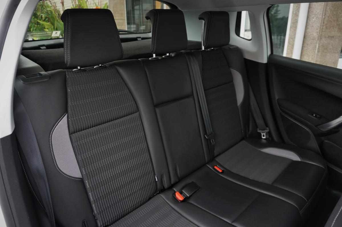 peugeot-2008-1-6-e-hdi-2014-diesel-1560cc
