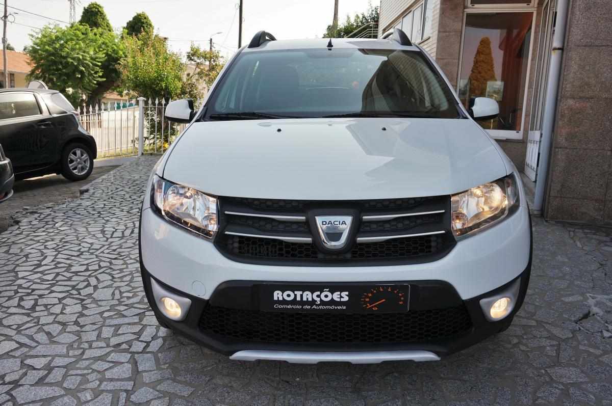 dacia-sandero-0-9-tce-2015-gasolina-900cc