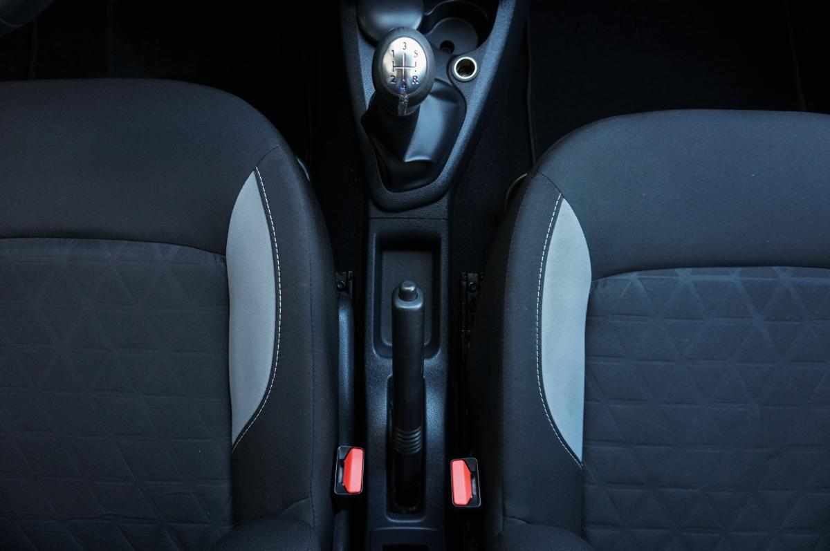 dacia-sandero-0-9-tce-2015-gasolina-900cc