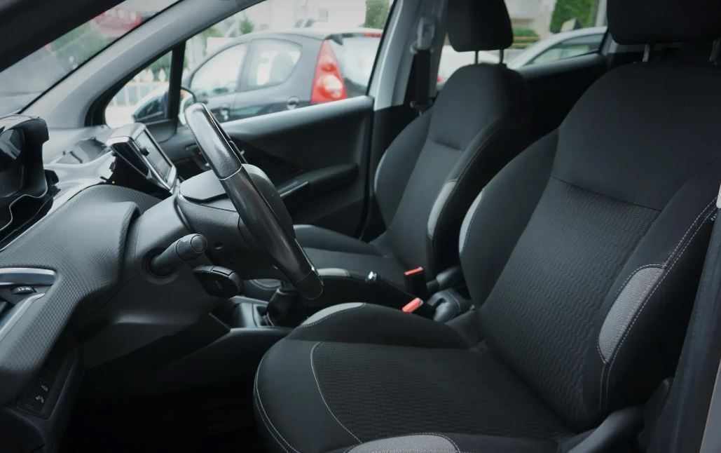 peugeot-208-2016-diesel-1560cc