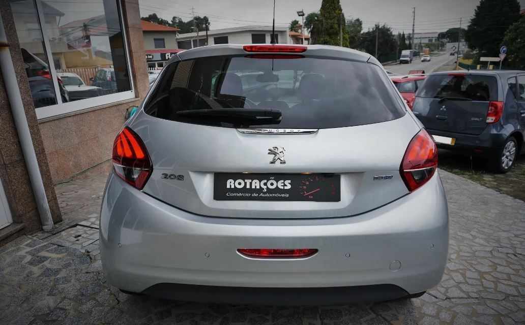 peugeot-208-2016-diesel-1560cc