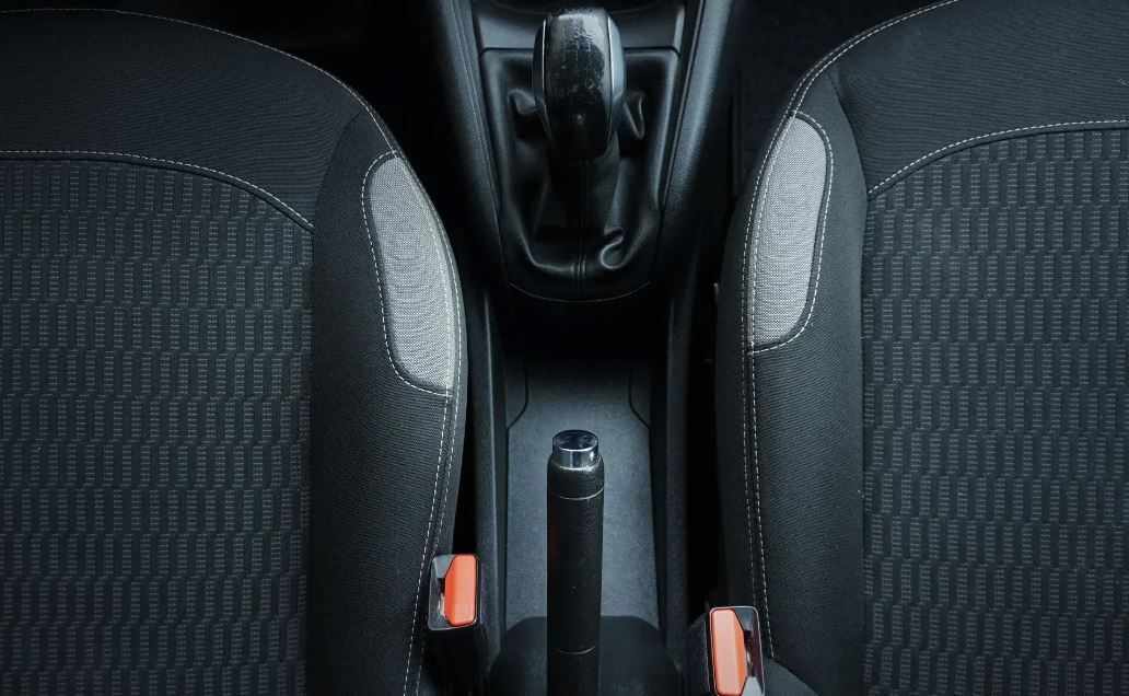 peugeot-208-2016-diesel-1560cc