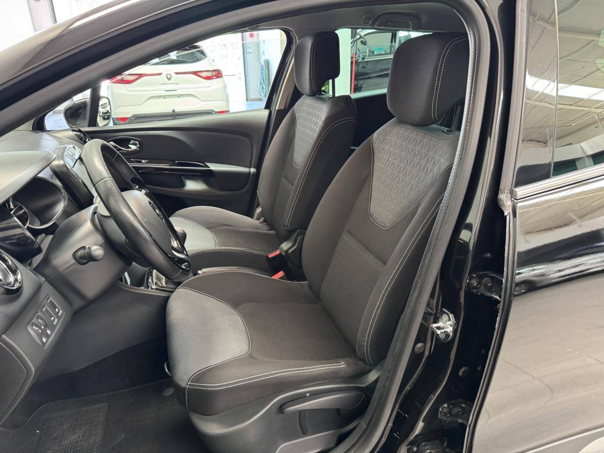 renault-clio-sport-tourer-2014-diesel-1461cc