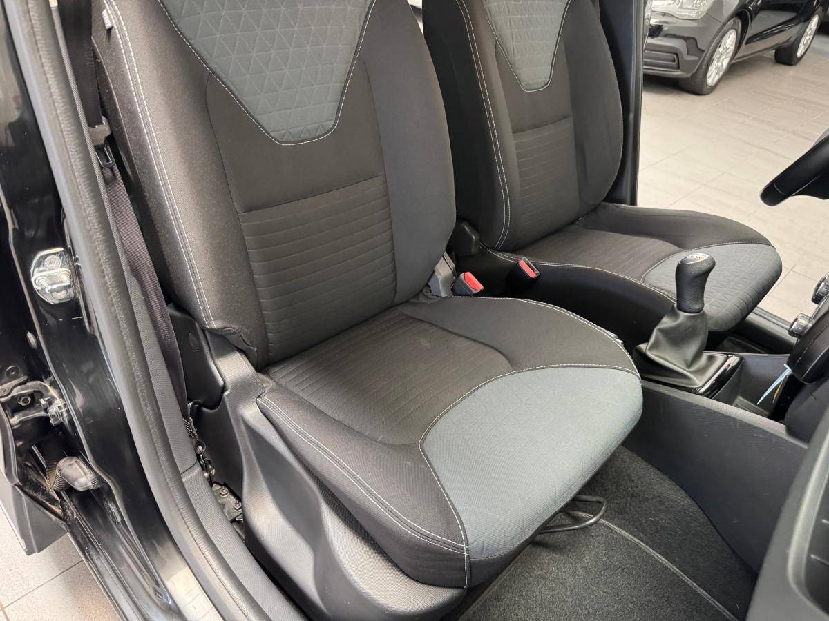 renault-clio-sport-tourer-2014-diesel-1461cc