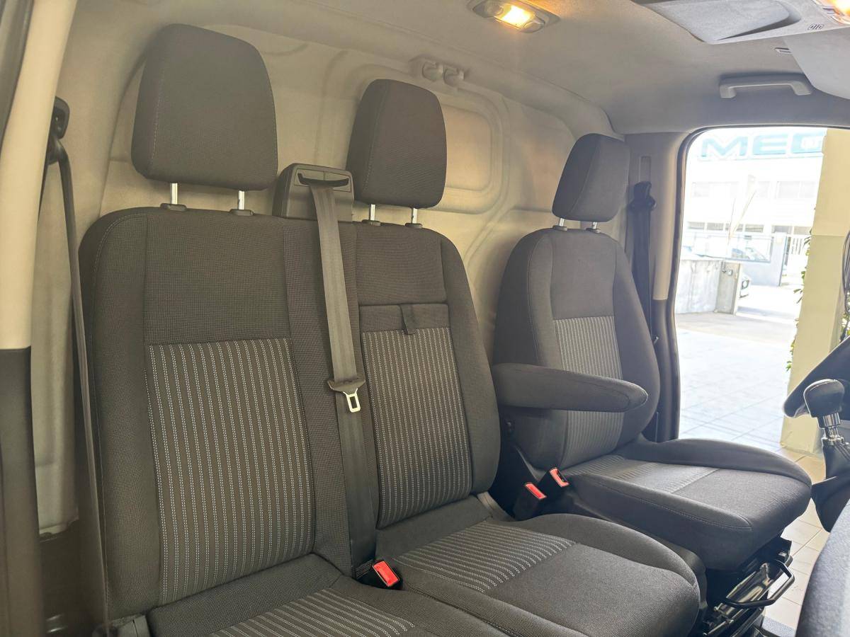ford-transit-custom-2016-diesel-2198cc