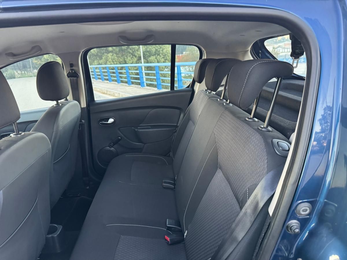 dacia-sandero-2018-gasolina-999cc