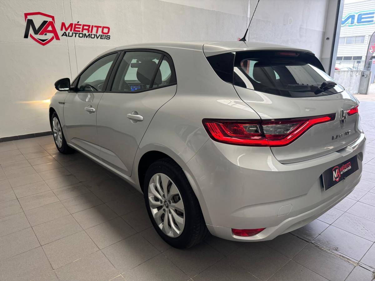 renault-megane-2016-gasolina-1197cc