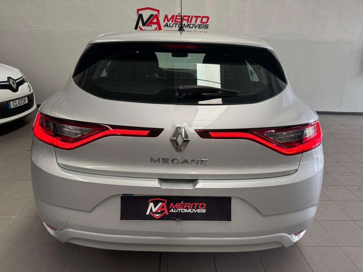 renault-megane-2016-gasolina-1197cc