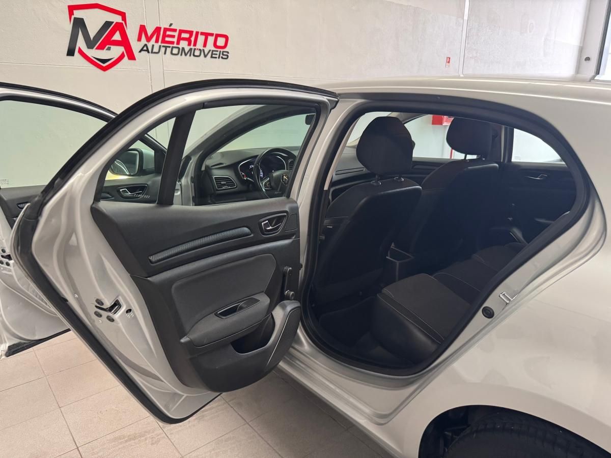 renault-megane-2016-gasolina-1197cc