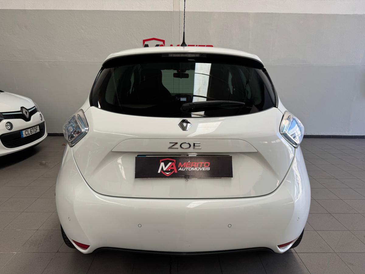 renault-zoe-2018-eletrico-0cc