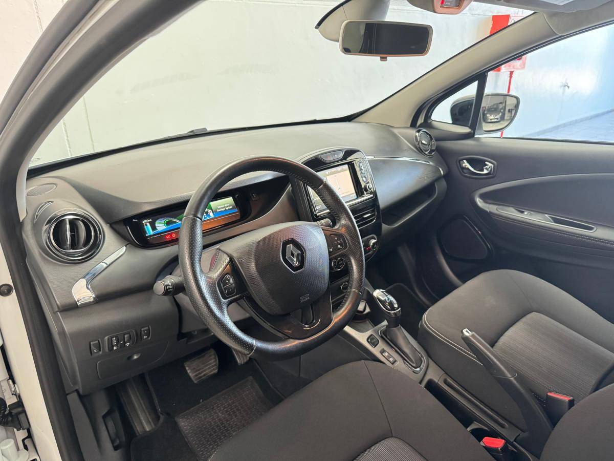 renault-zoe-2018-eletrico-0cc
