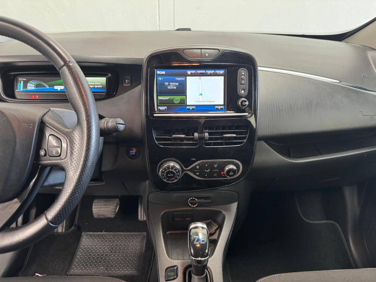 renault-zoe-2018-eletrico-0cc