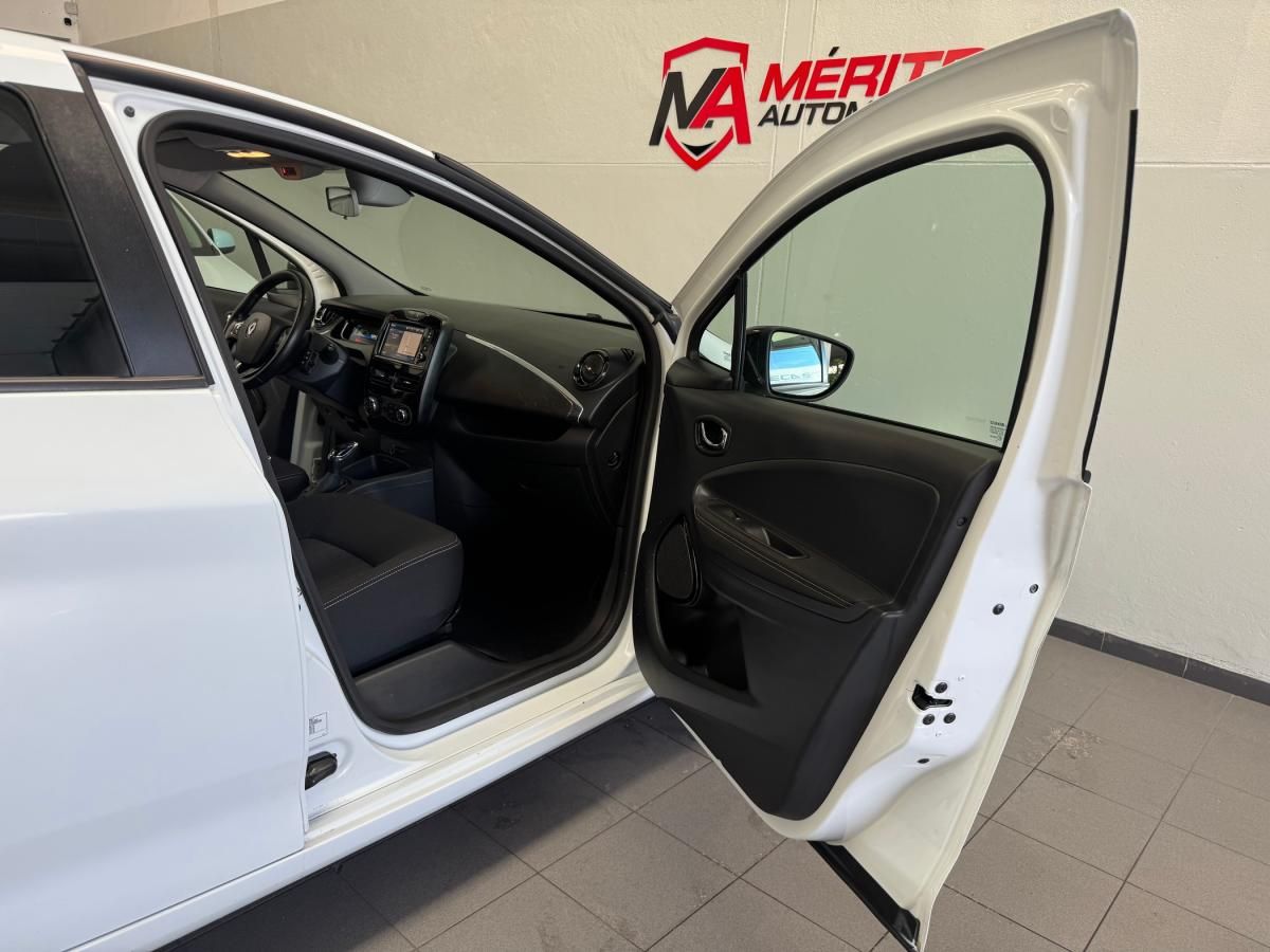 renault-zoe-2018-eletrico-0cc