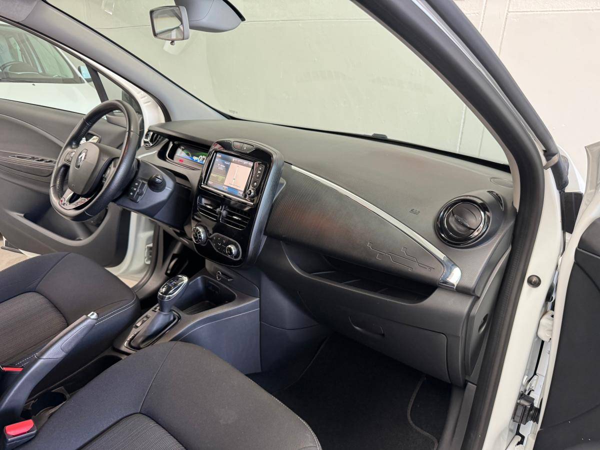renault-zoe-2018-eletrico-0cc