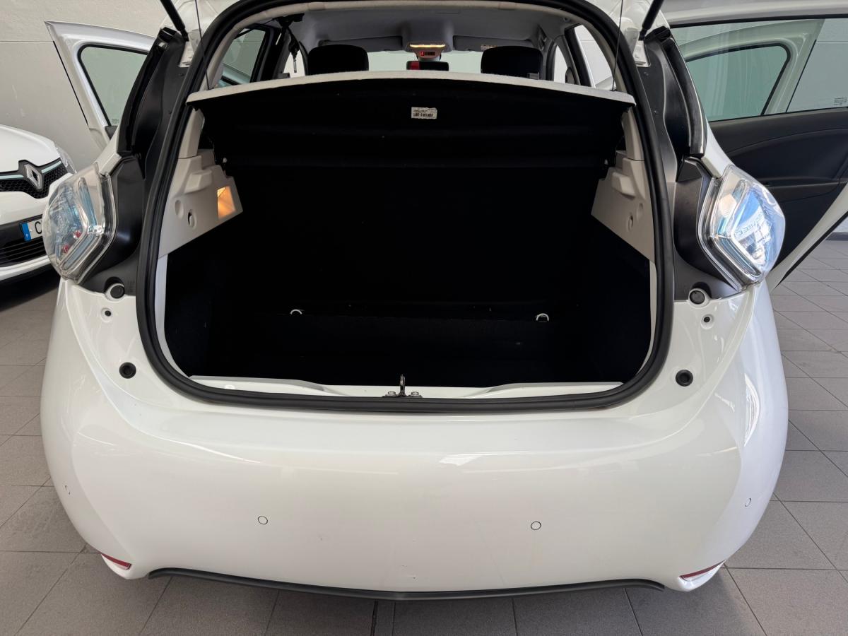 renault-zoe-2018-eletrico-0cc