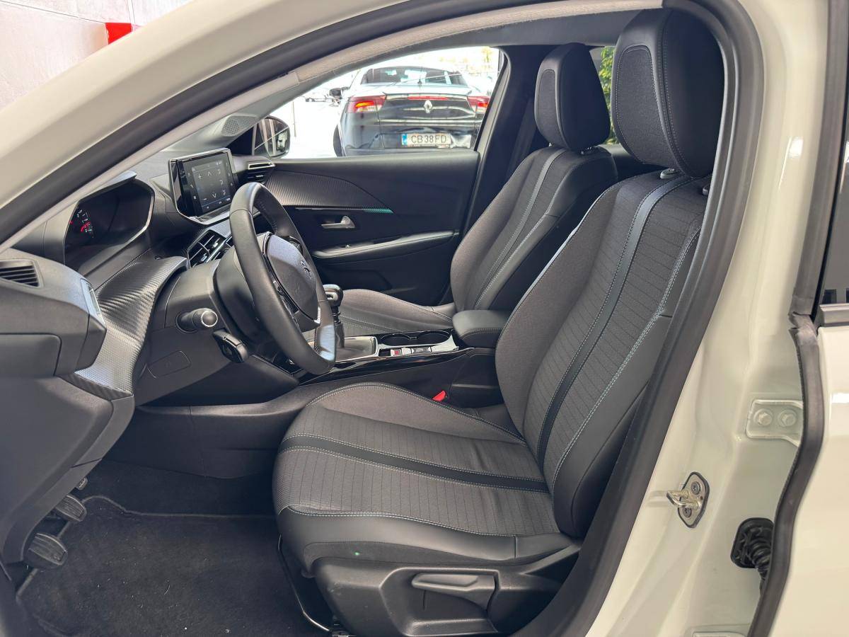 peugeot-208-2021-gasolina-1199cc