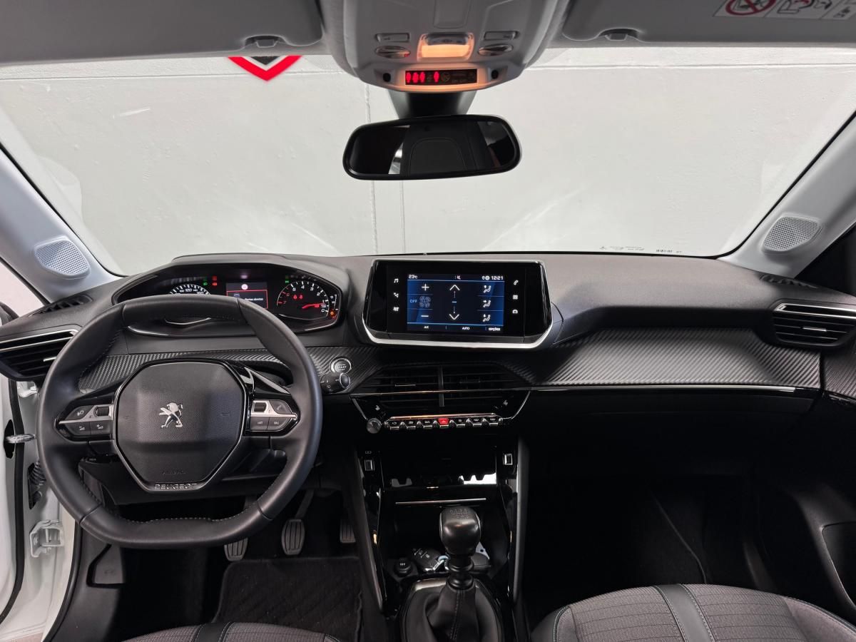 peugeot-208-2021-gasolina-1199cc