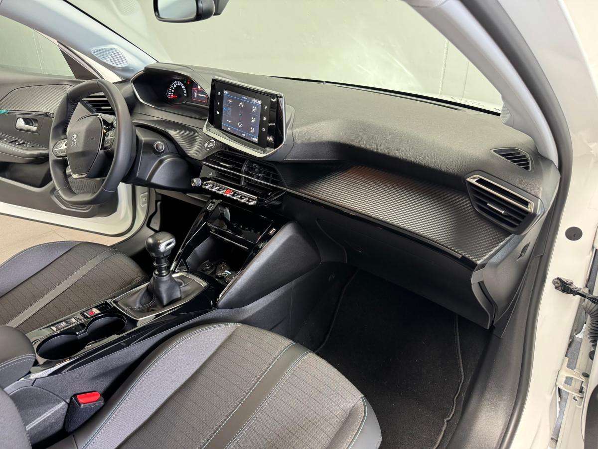 peugeot-208-2021-gasolina-1199cc
