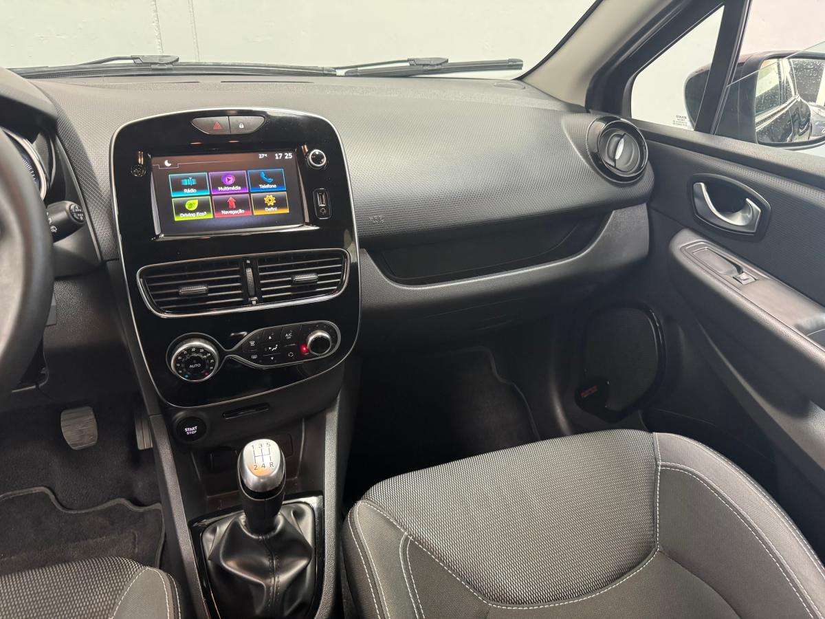 renault-clio-sport-tourer-2019-diesel-1461cc