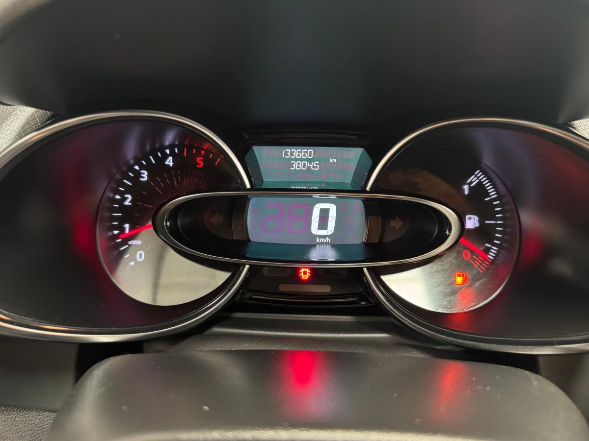 renault-clio-sport-tourer-2019-diesel-1461cc