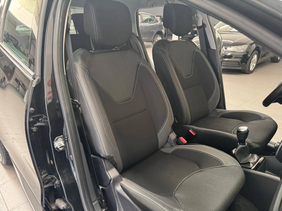 renault-clio-sport-tourer-2019-diesel-1461cc