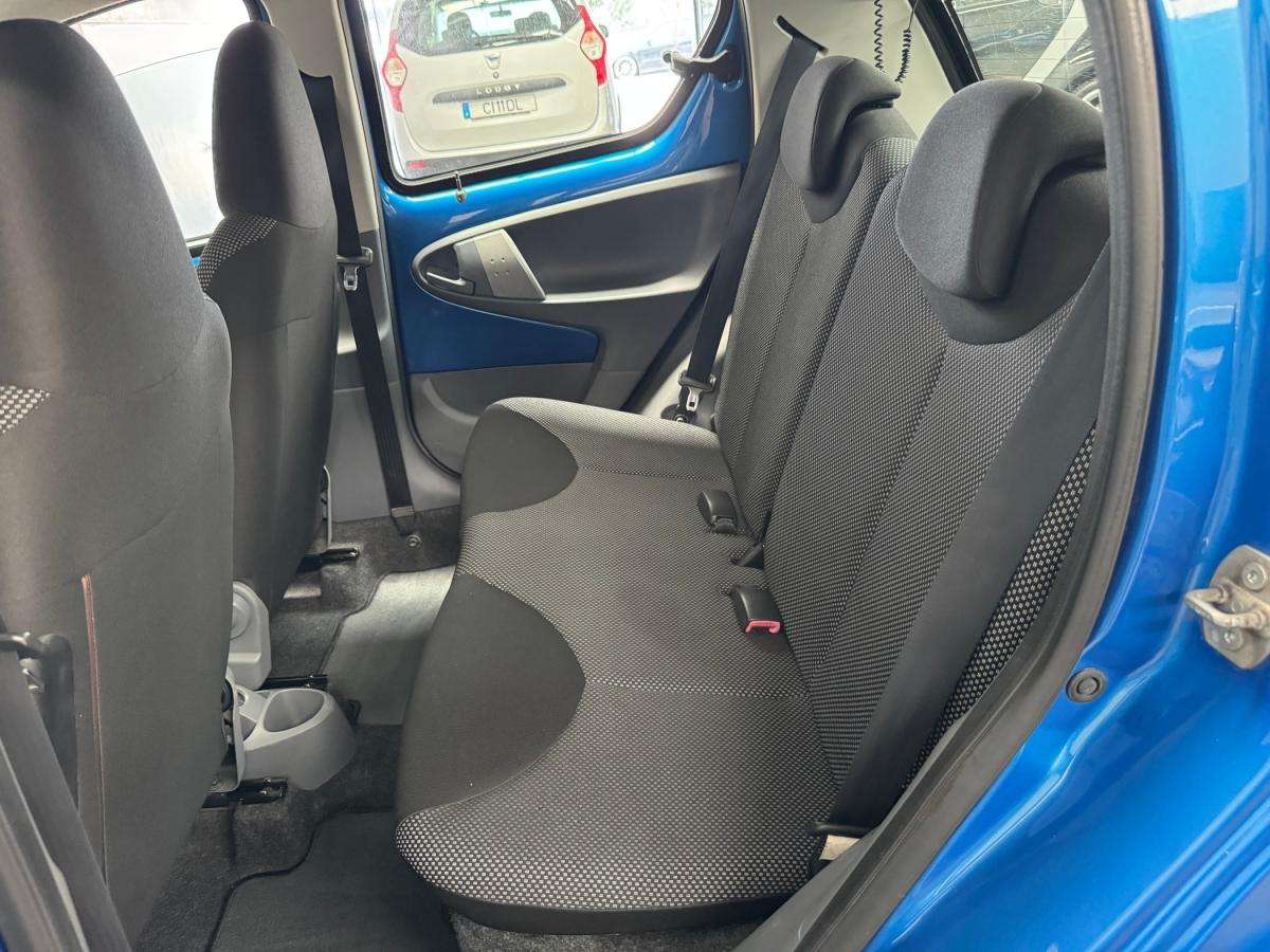 toyota-aygo-2011-gasolina-998cc