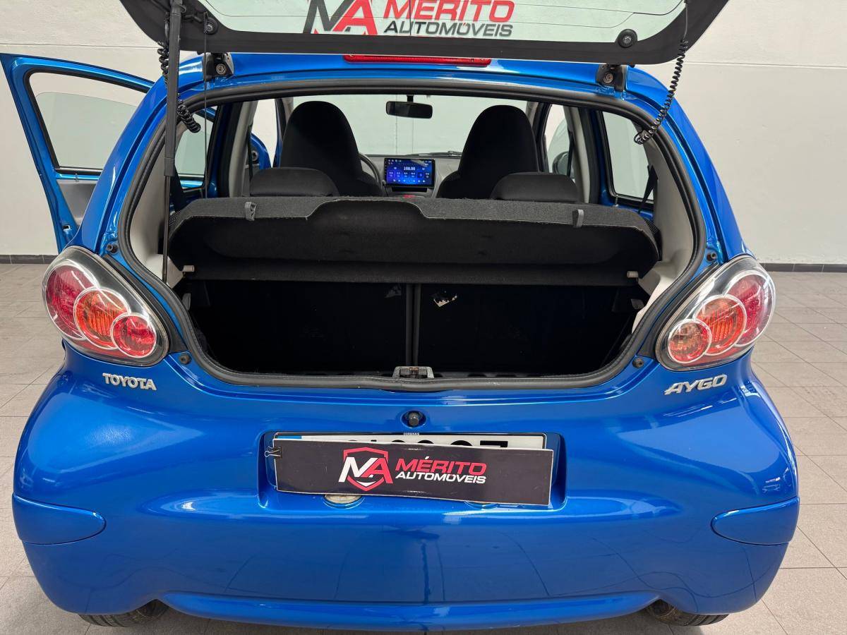 toyota-aygo-2011-gasolina-998cc