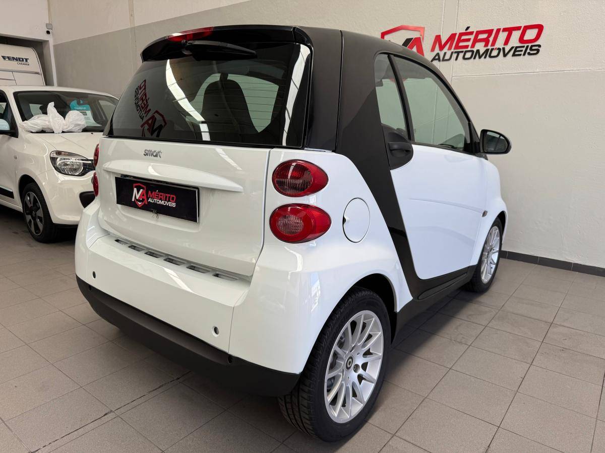 smart-fortwo-2010-gasolina-999cc