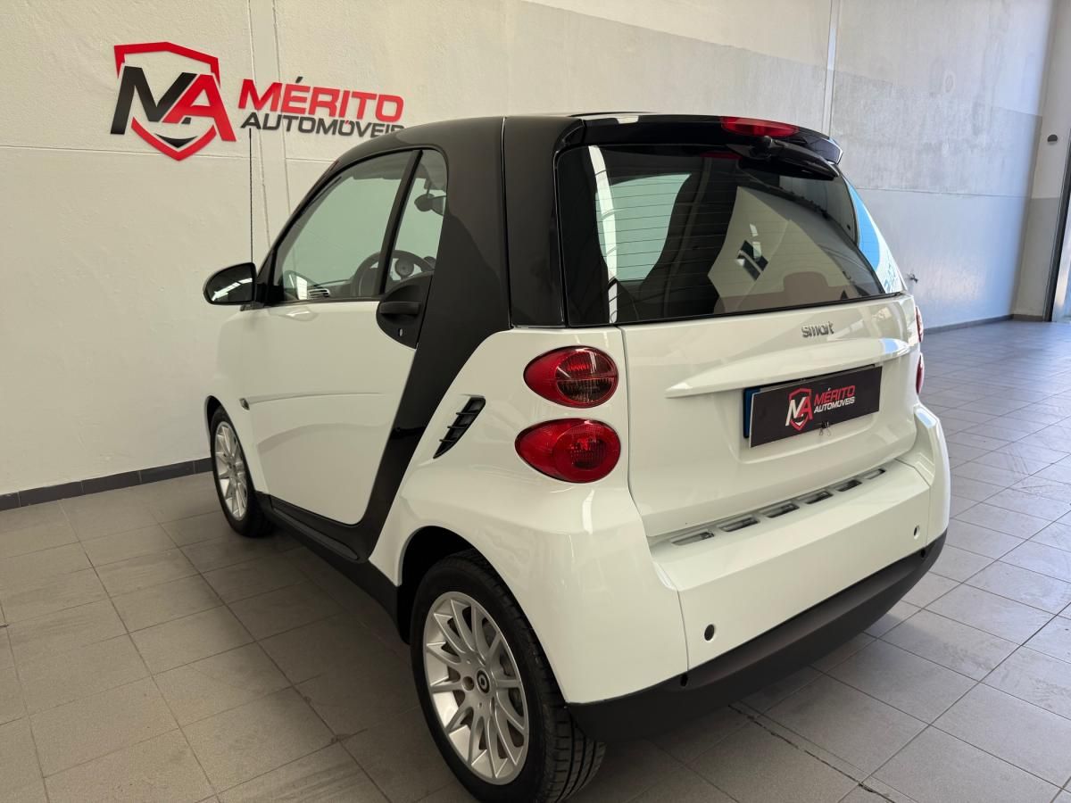 smart-fortwo-2010-gasolina-999cc