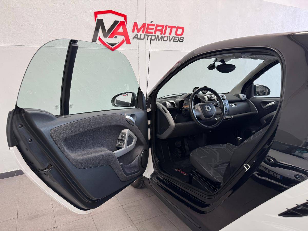 smart-fortwo-2010-gasolina-999cc
